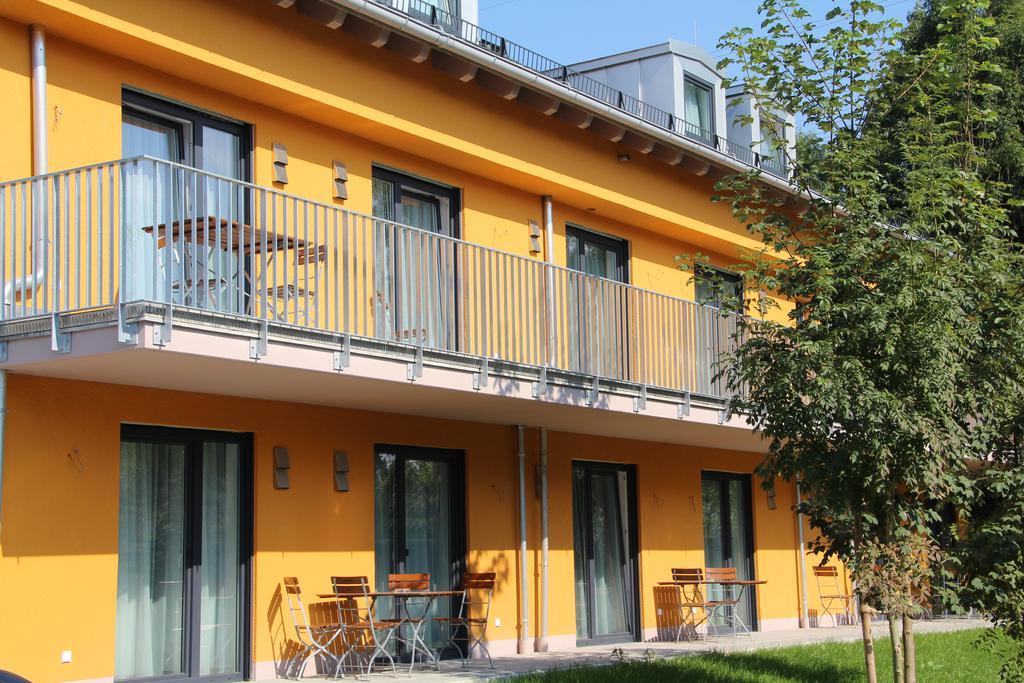 Aparthotel Schaefer Boardinghouse Gröbenzell Exterior foto